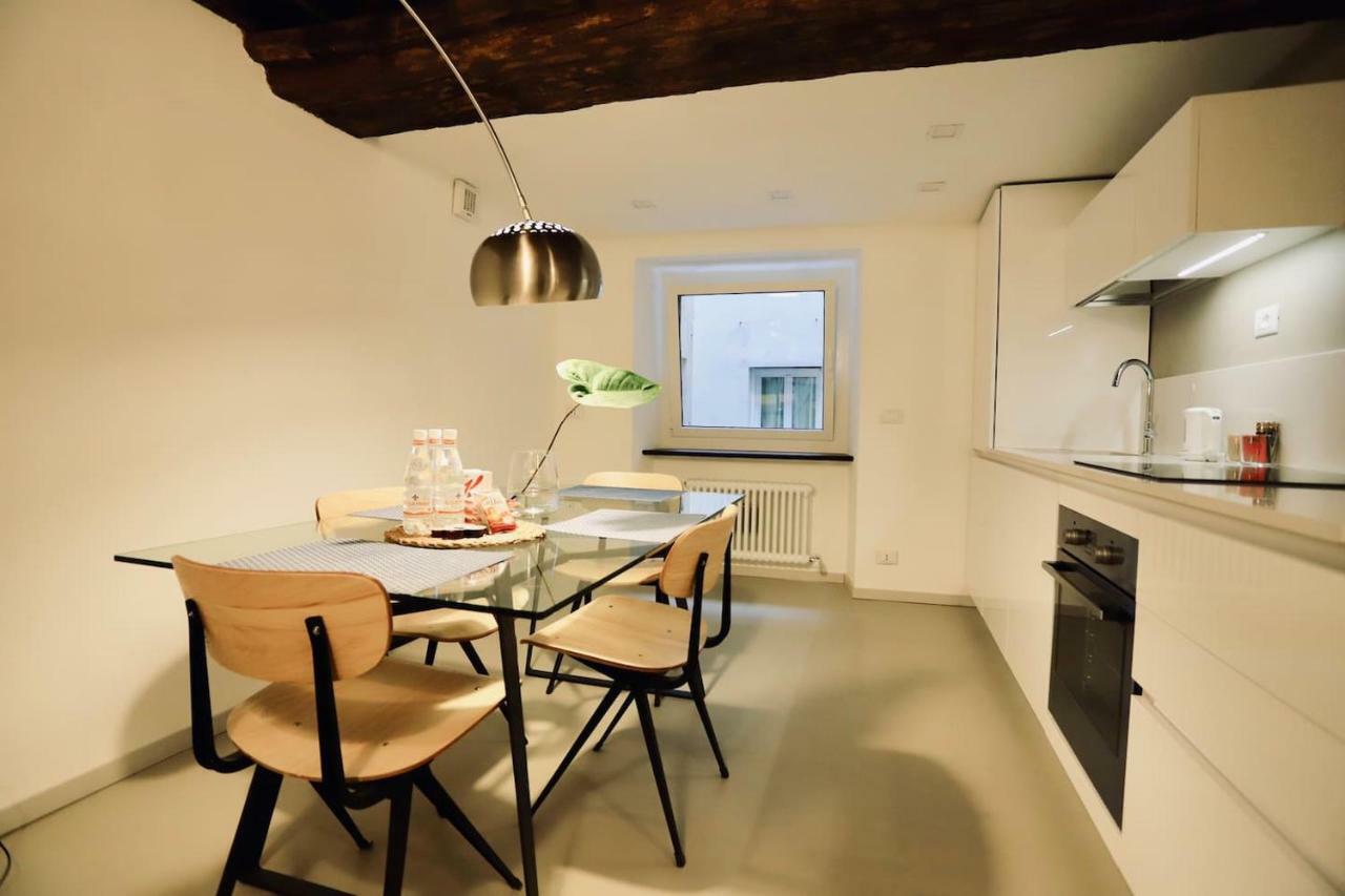 San Lorenzo Small Apartment Genua Exterior foto